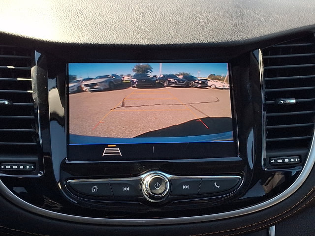 Used 2020 Chevrolet Trax LT w/ Sun & Sound Package FWD image 18