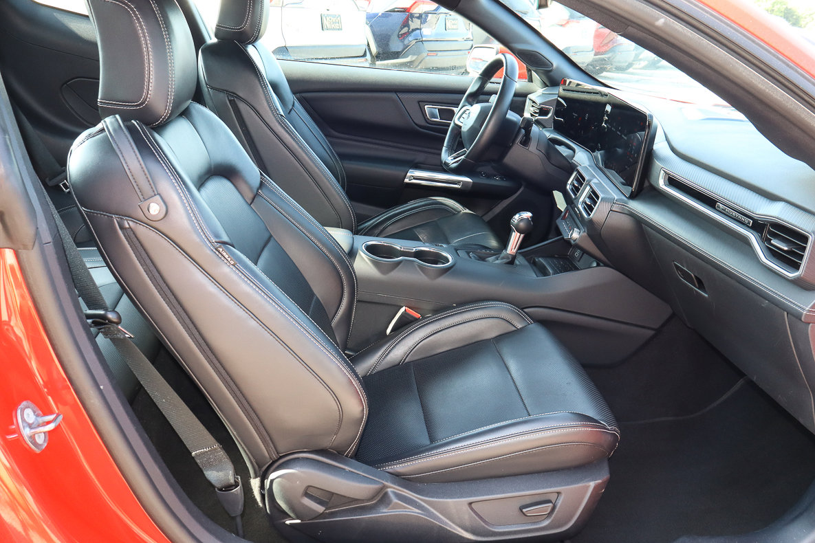 Used 2024 Ford Mustang Premium image 23