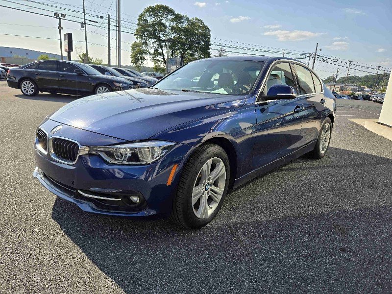 Used 2018 BMW 330i xDrive SPORT PACKAGE w/ Convenience Package image 7