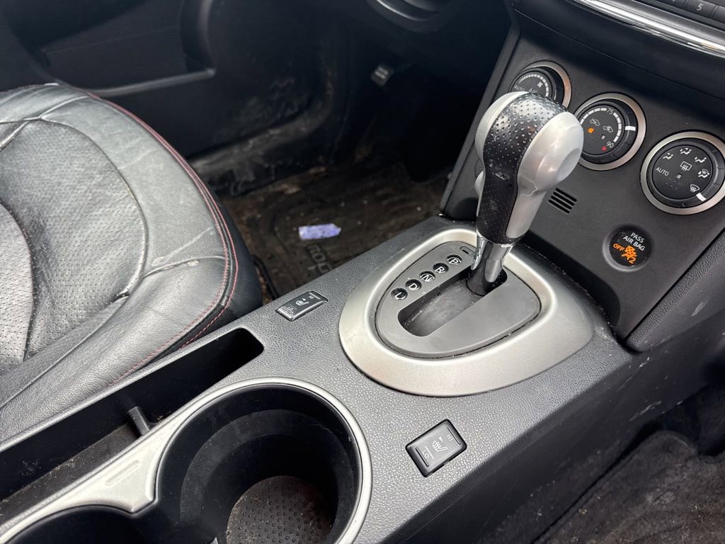 Used 2011 Nissan Rogue SV w/ SL Pkg image 36