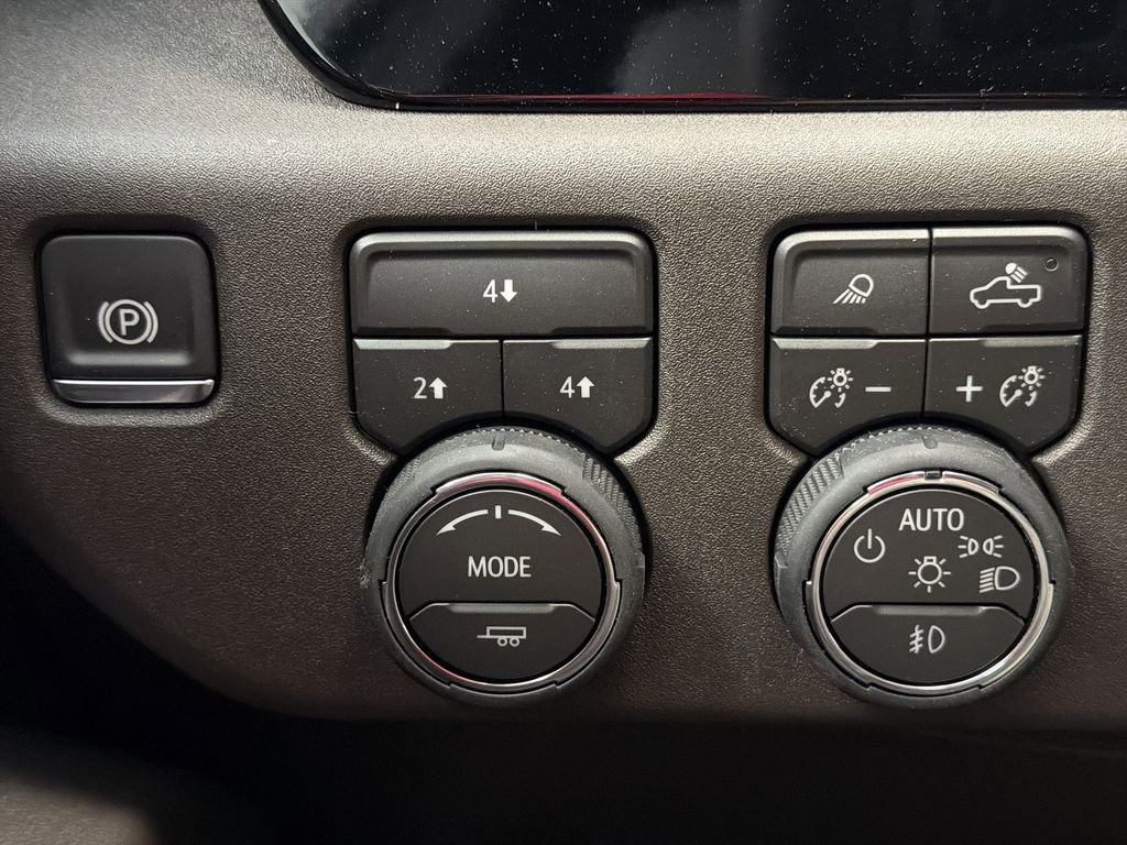 New 2026 Chevrolet Silverado 2500 LT w/ Texas Edition AWD/4WD image 18