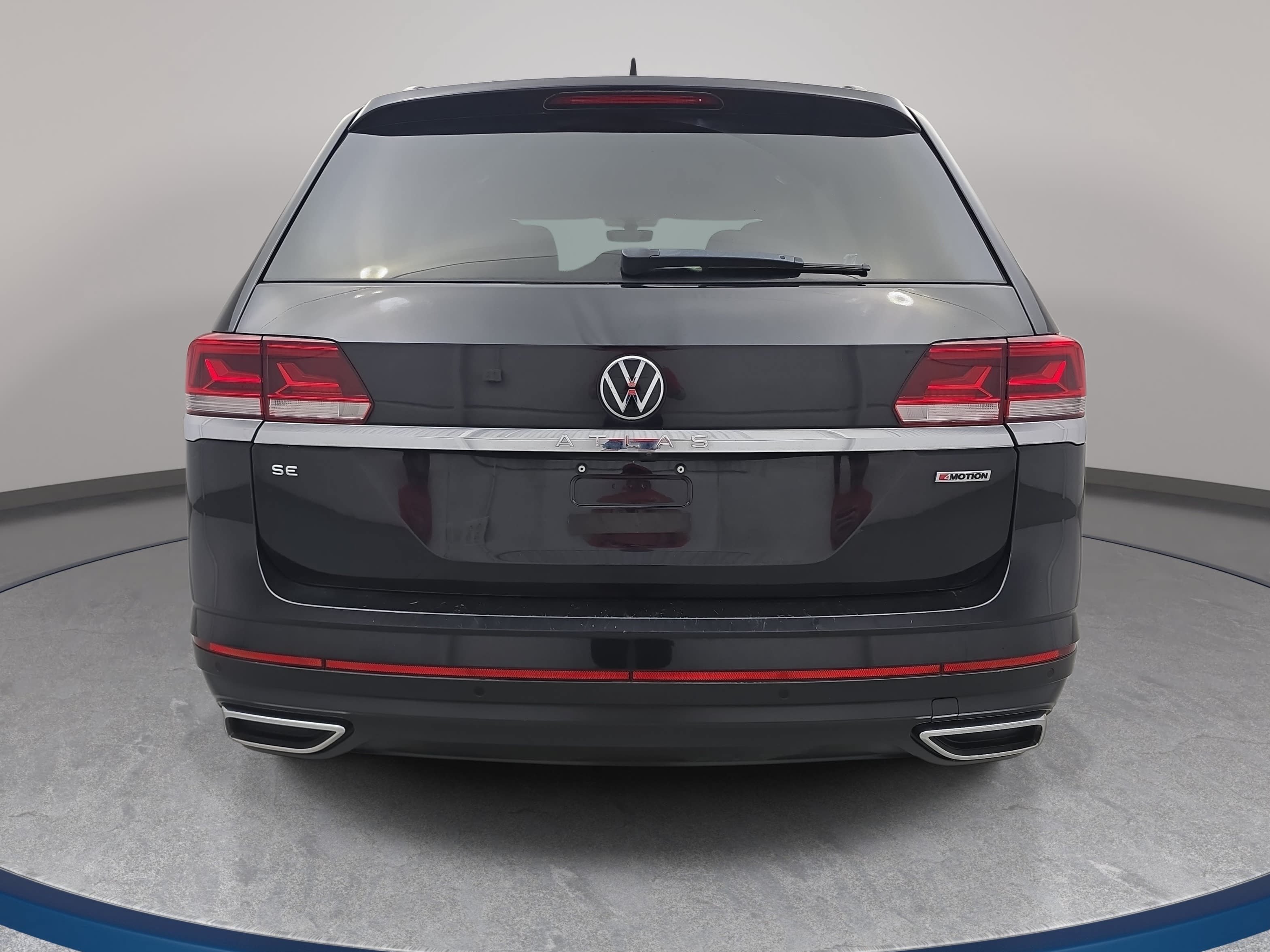 Used 2021 Volkswagen Atlas SE w/ Panoramic Sunroof Package AWD/4WD image 6