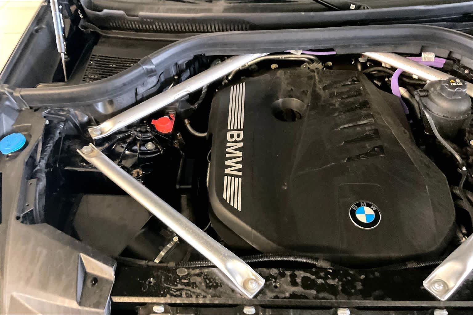 Certified 2026 BMW X5 xDrive40i w/ M Sport Package AWD/4WD image 29