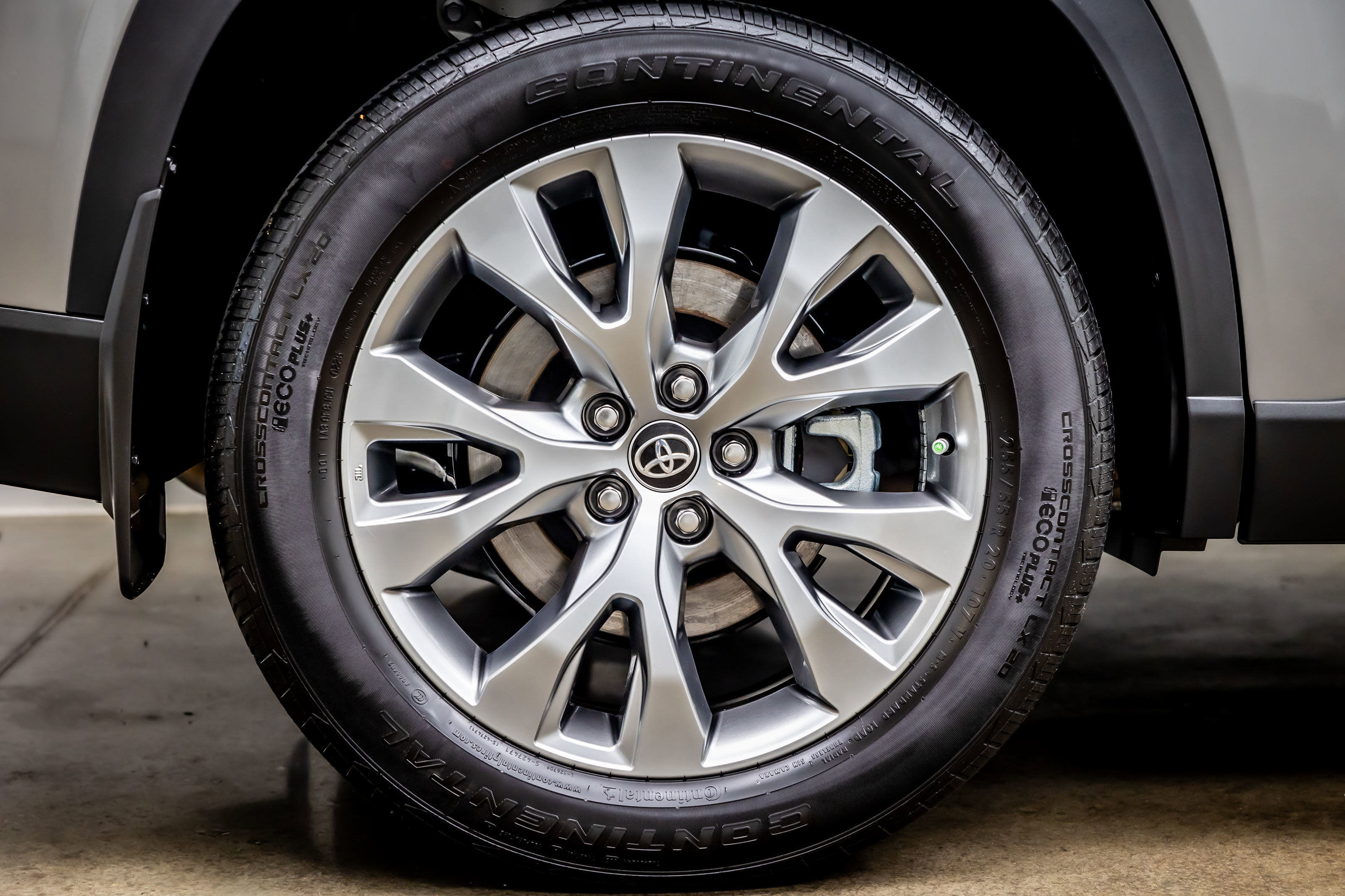 Used 2025 Toyota Grand Highlander FWD image 37