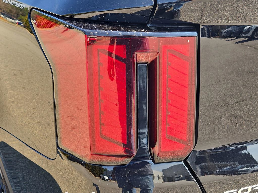 Certified 2024 Kia Sorento EX w/ Panoramic Sunroof Package image 13