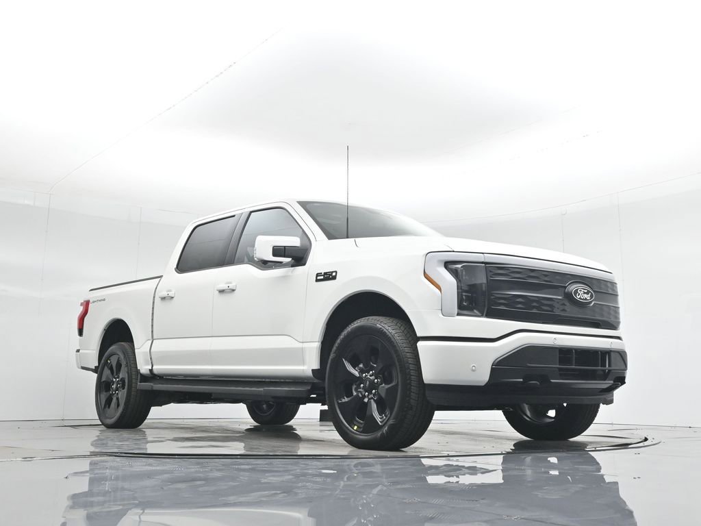 New 2025 Ford F150 Lightning Platinum w/ Dark Elements Package image 48