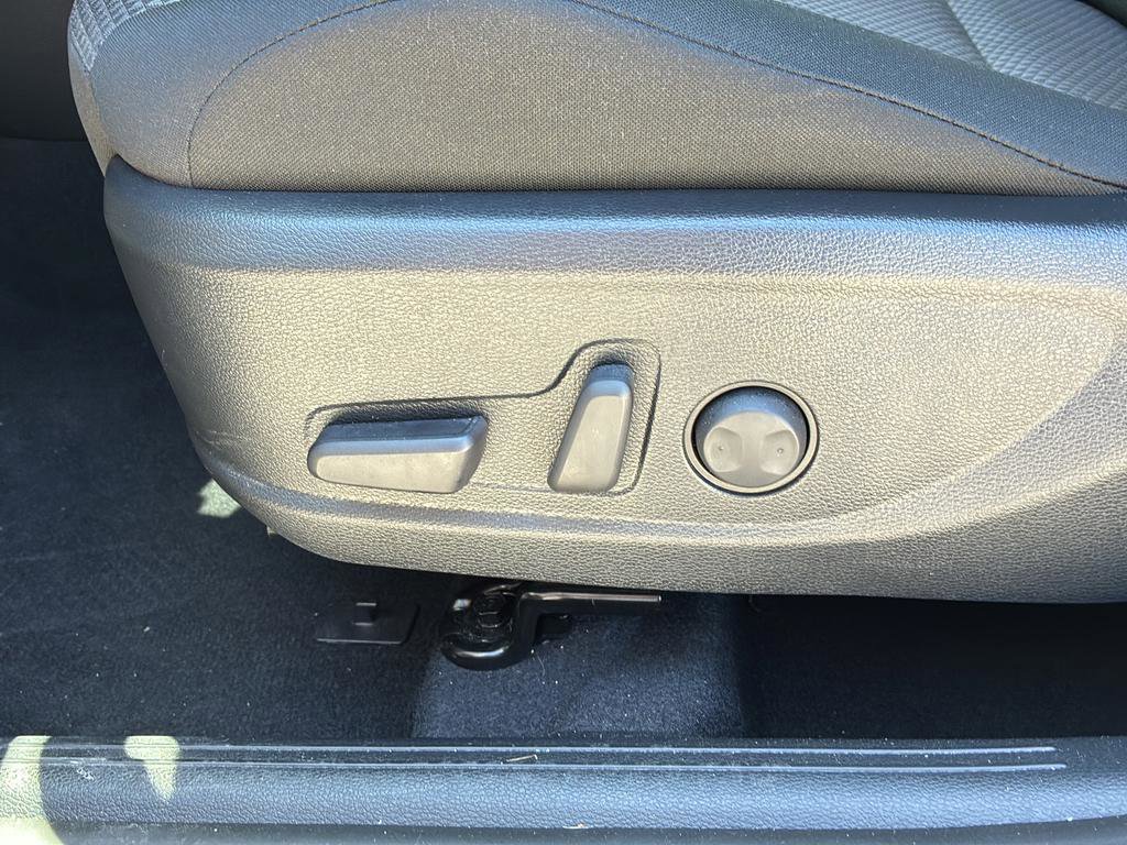 Used 2025 Kia Soul S FWD image 14