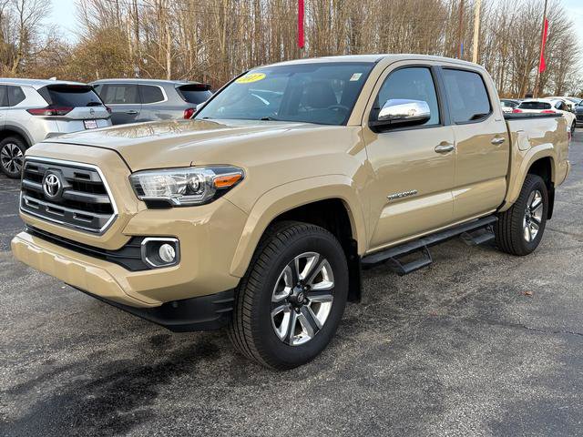 Used 2017 Toyota Tacoma Limited image 3