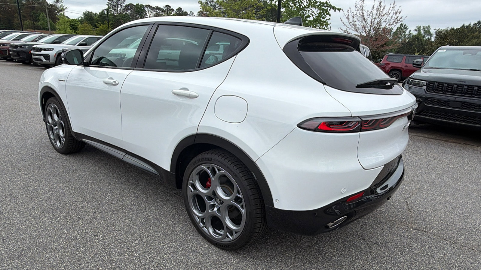 Used 2024 Alfa Romeo Tonale Veloce AWD/4WD image 10