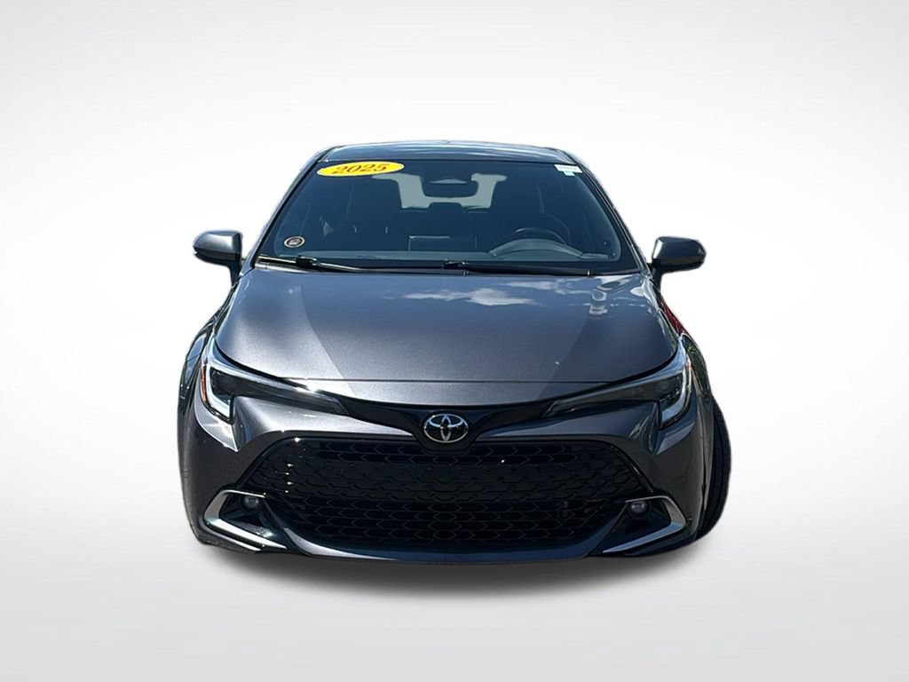Used 2025 Toyota Corolla XSE FWD image 2