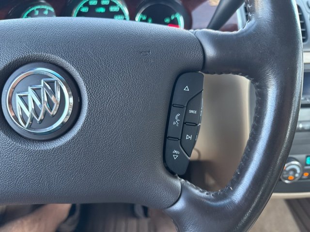 Used 2011 Buick Lucerne CXL image 16