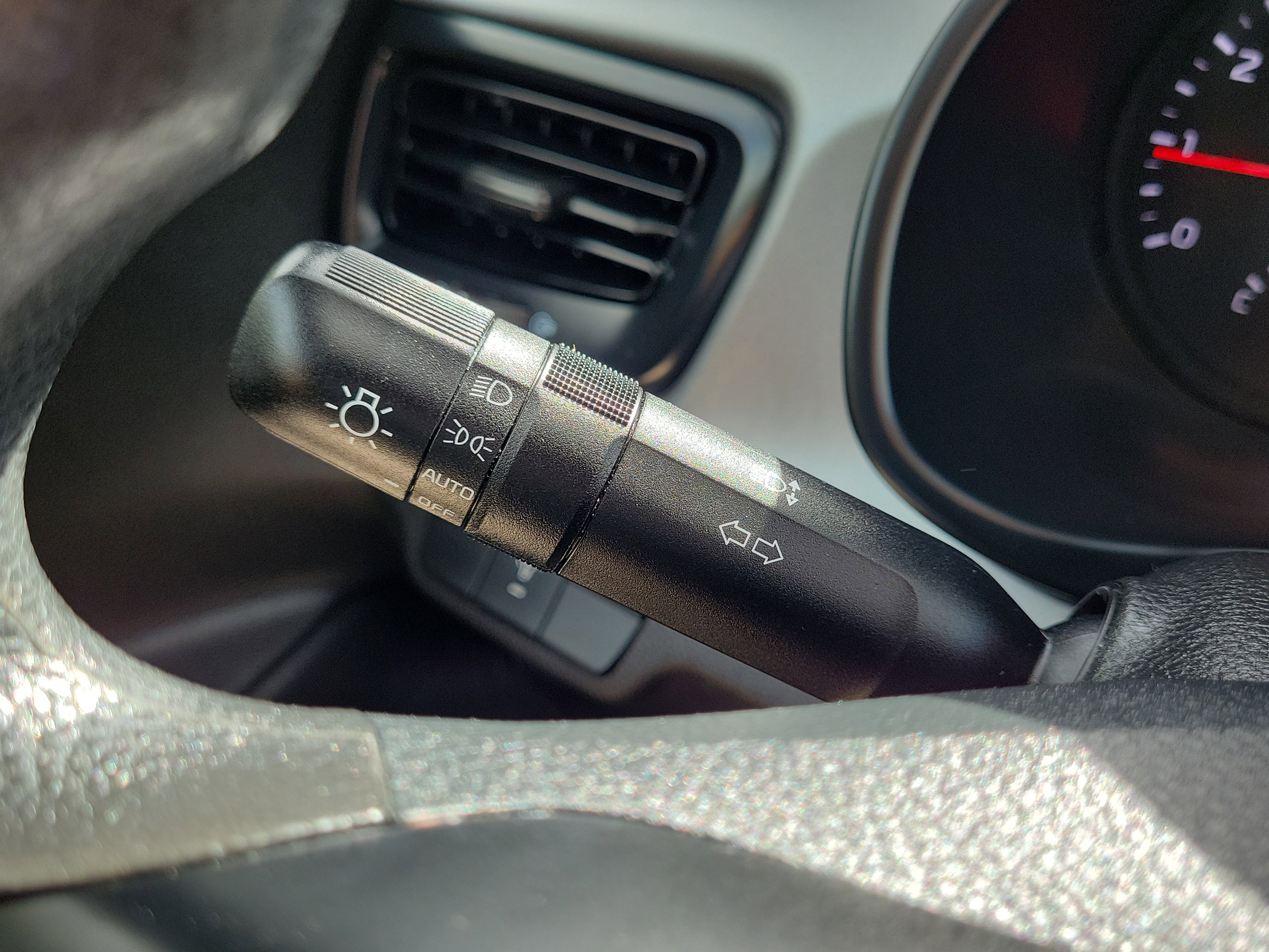 Used 2023 Kia Rio LX image 17