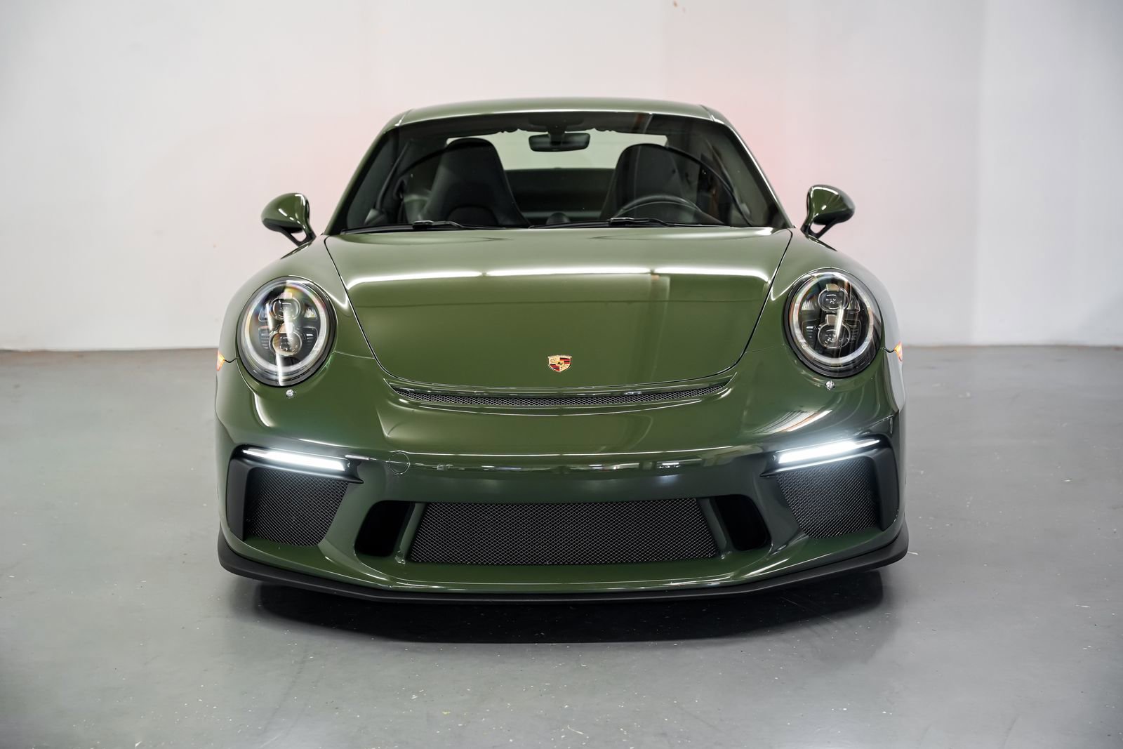 Used 2019 Porsche 911 GT3 RWD image 5