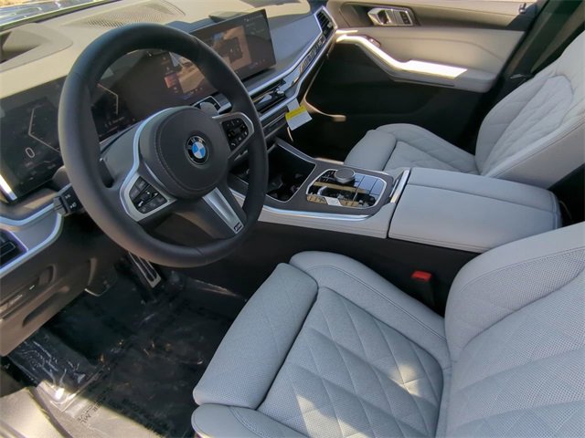 New 2026 BMW X5 xDrive40i w/ M Sport Package image 18
