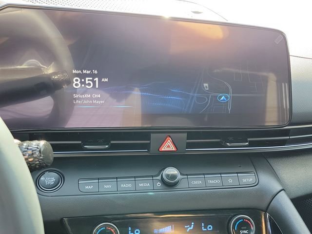 Certified 2025 Hyundai Elantra SEL image 7