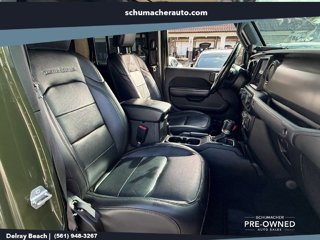 Used 2021 Jeep Gladiator Sport AWD/4WD image 17