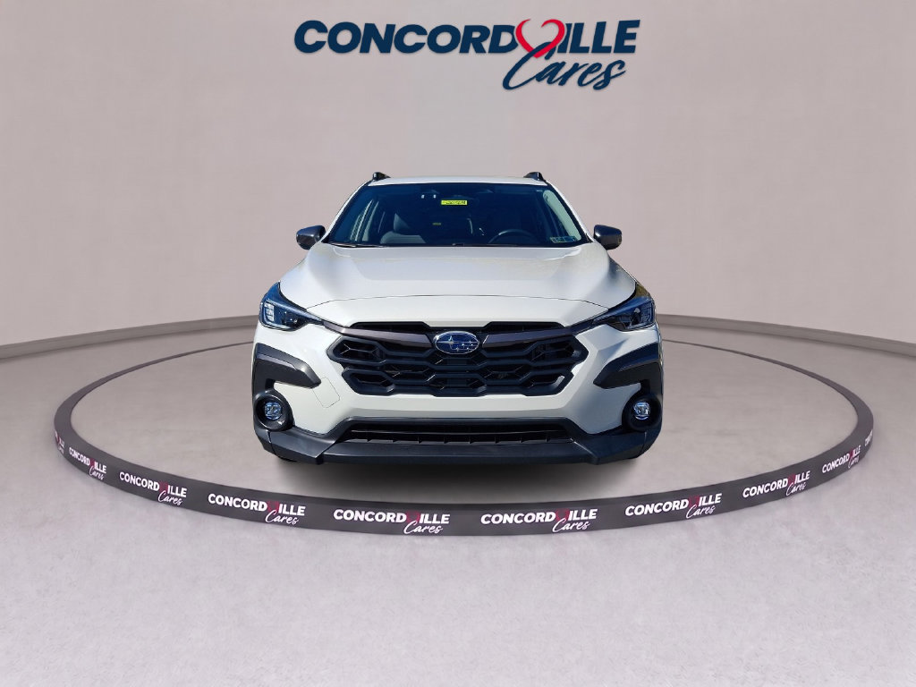 Used 2024 Subaru Crosstrek 2.5i Limited w/ Crosstrek Mirror Package AWD/4WD image 3