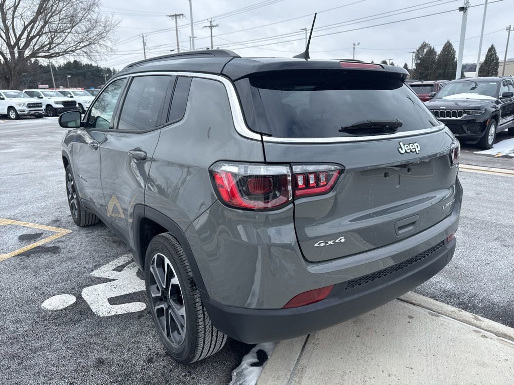 Used 2022 Jeep Compass Limited image 5