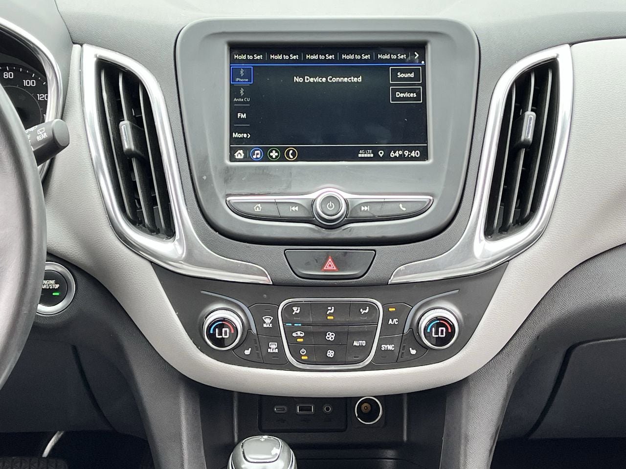 Used 2019 Chevrolet Equinox LT FWD image 15