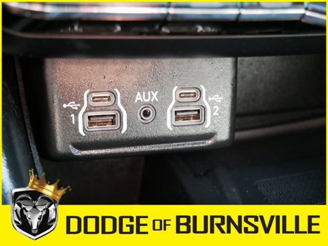 Used 2022 Dodge Durango R/T w/ Blacktop Package AWD/4WD image 22