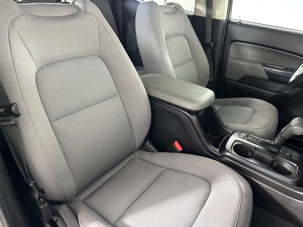 Used 2019 Chevrolet Colorado W/T w/ WT Convenience Package AWD/4WD image 28
