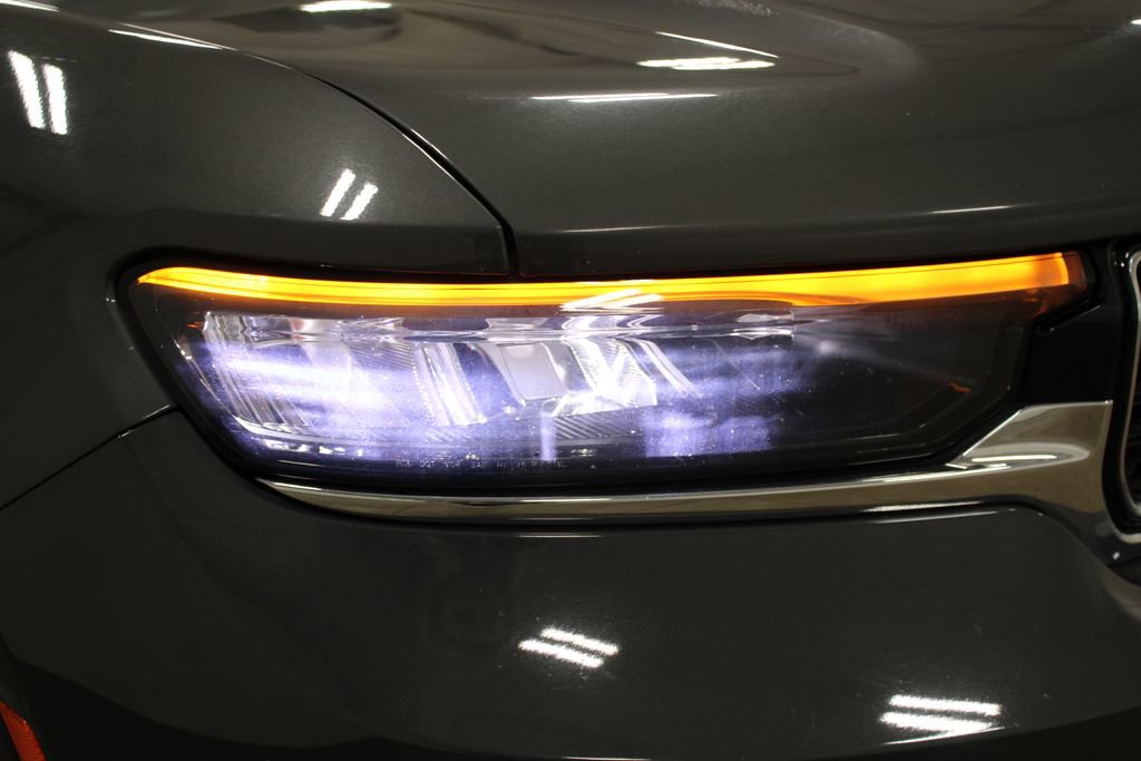 Used 2023 Jeep Grand Cherokee L Limited image 39