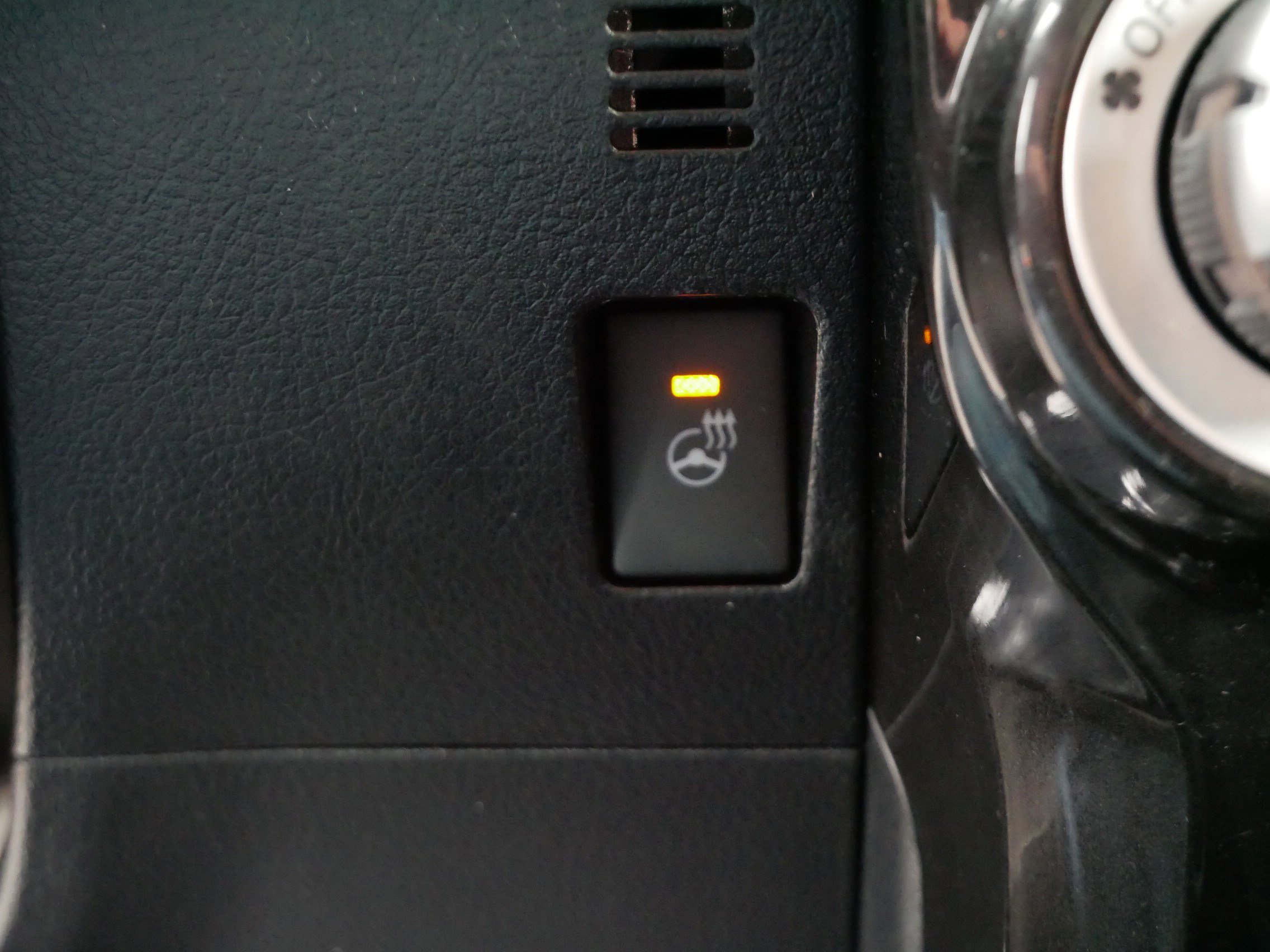 Used 2024 Toyota 4Runner TRD Off-Road Premium image 27