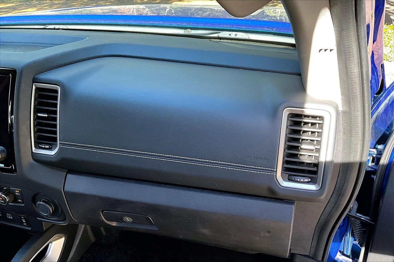 Used 2024 Nissan Frontier SL w/ Technology Package image 23