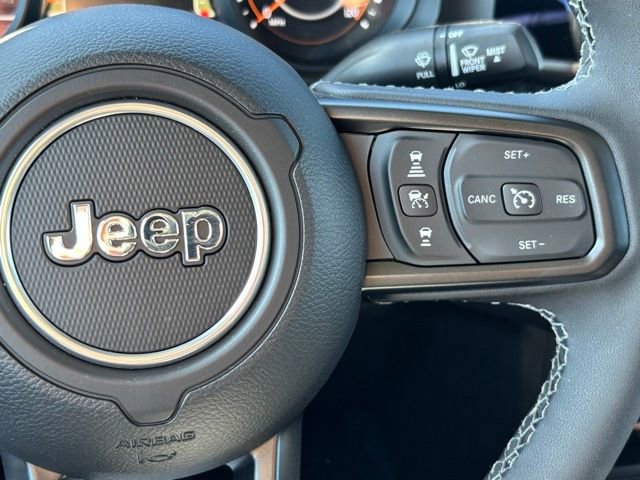 Used 2025 Jeep Gladiator Sport image 34