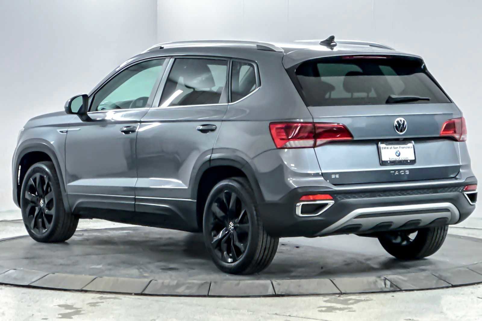 Used 2022 Volkswagen Taos SE image 6