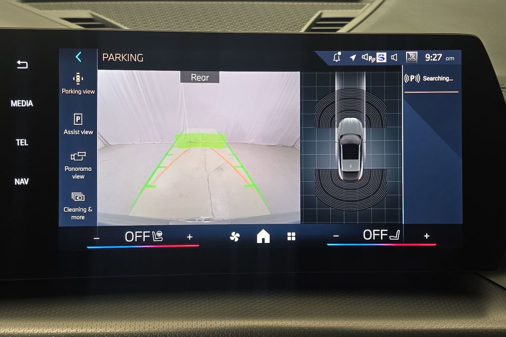 Certified 2025 BMW X2 xDrive28i image 18