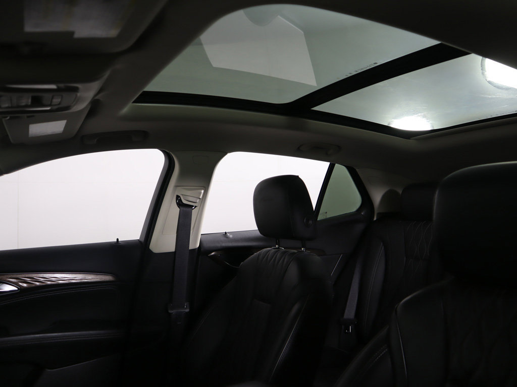 Used 2023 Buick Envision Avenir AWD/4WD image 27
