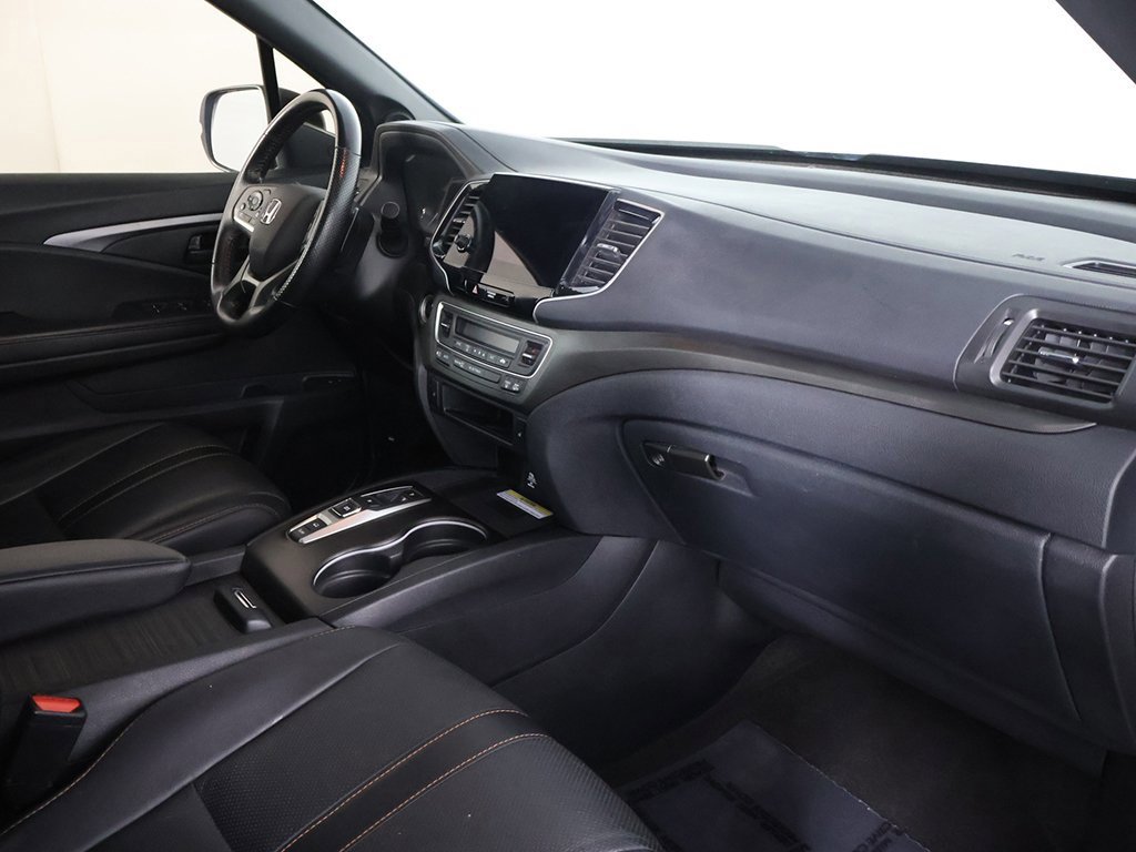 Used 2022 Honda Passport TrailSport image 29