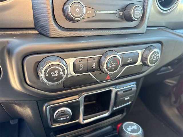 Used 2021 Jeep Wrangler Sport image 21