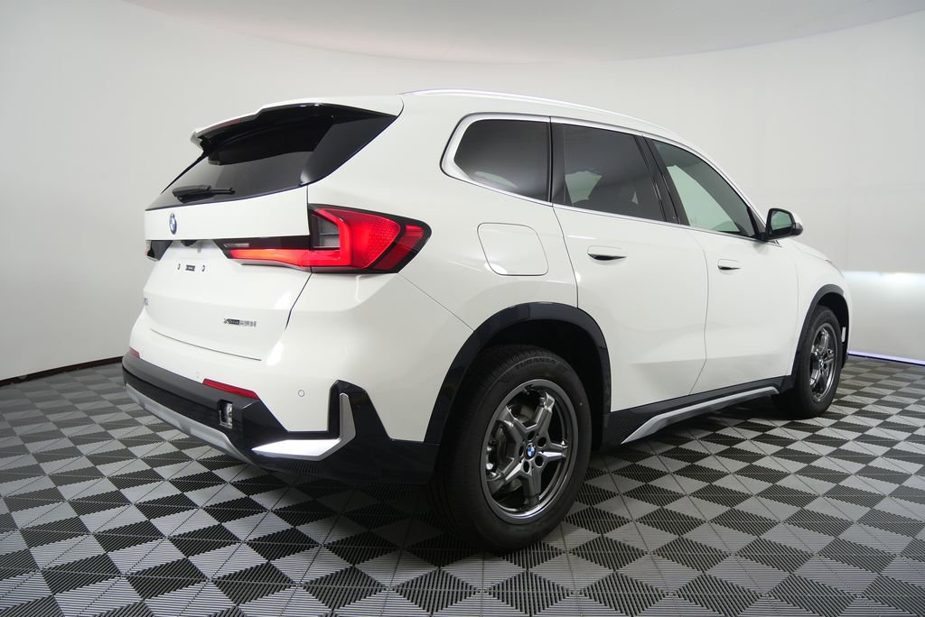 Used 2026 BMW X1 xDrive28i w/ Convenience Package image 3
