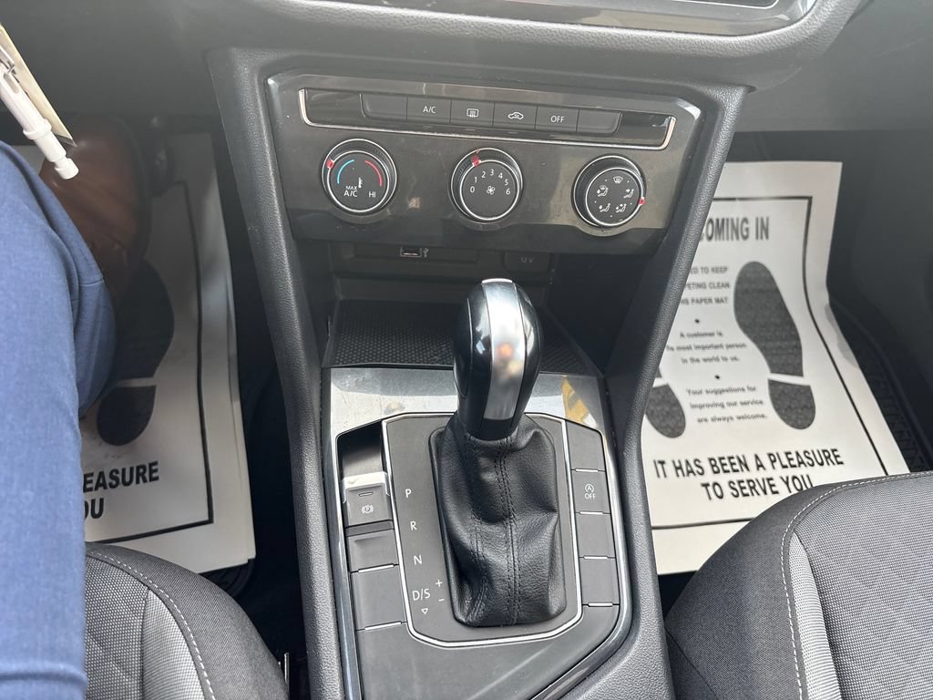 Used 2018 Volkswagen Tiguan S w/ Front Fog Lights Package FWD image 20