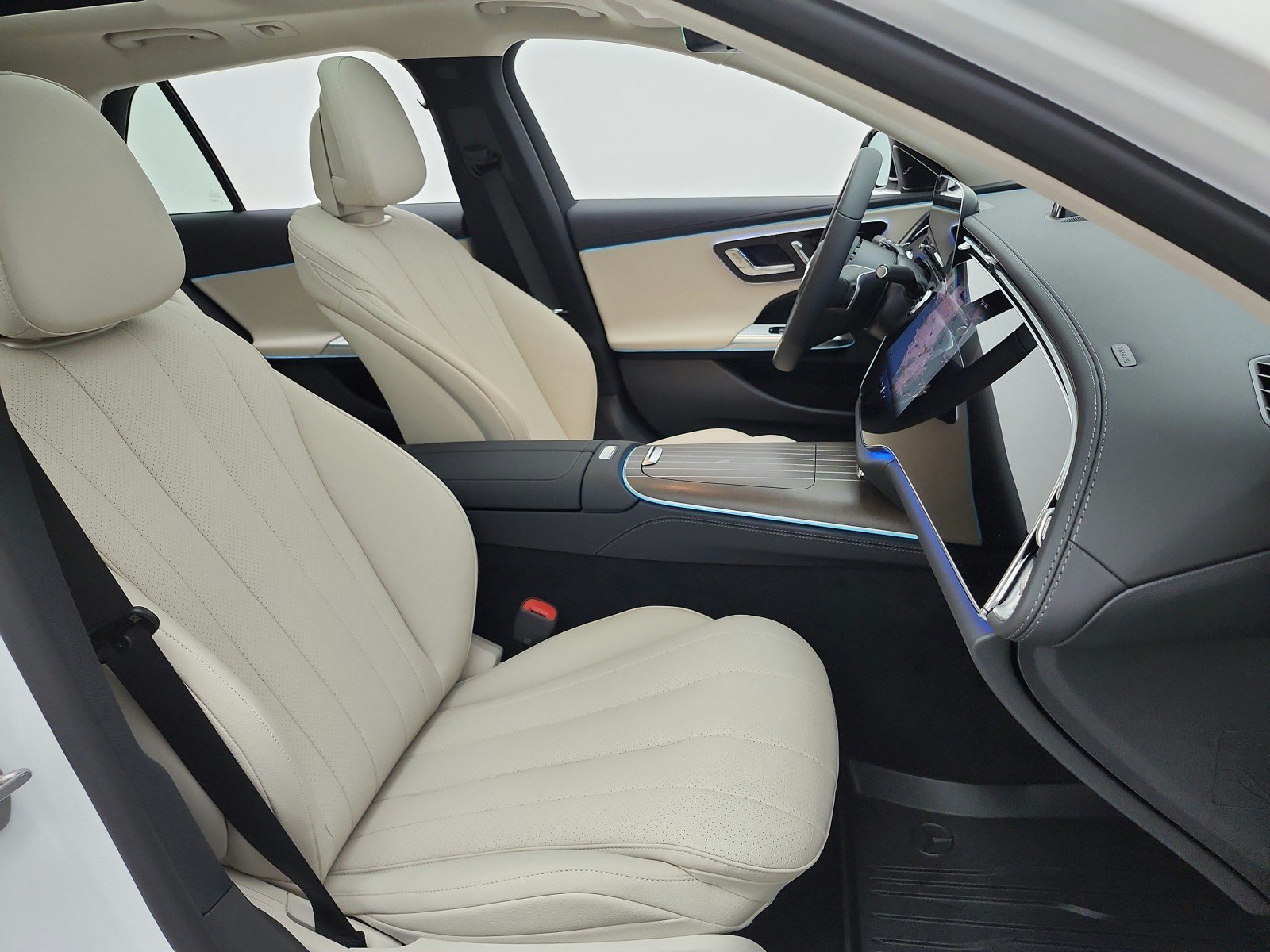 New 2027 Mercedes-Benz E 450 4MATIC All-Terrain Wagon image 14