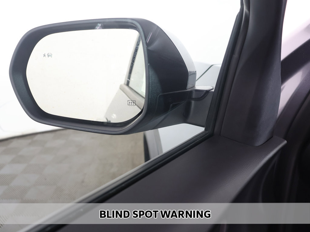 Used 2026 Chevrolet Equinox LT FWD image 6