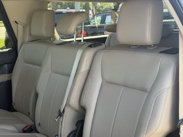 Used 2024 Ford Expedition Max XLT RWD image 25