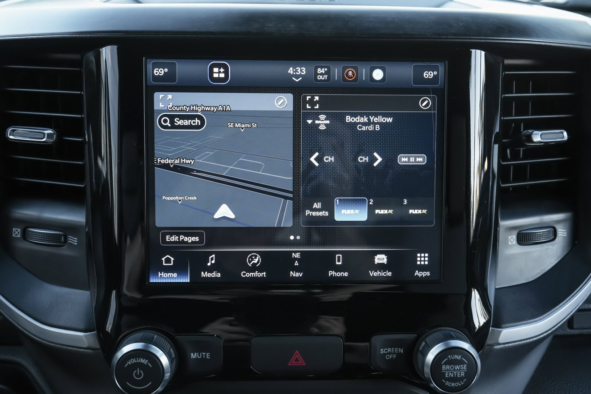 Used 2022 RAM 1500 Big Horn image 12