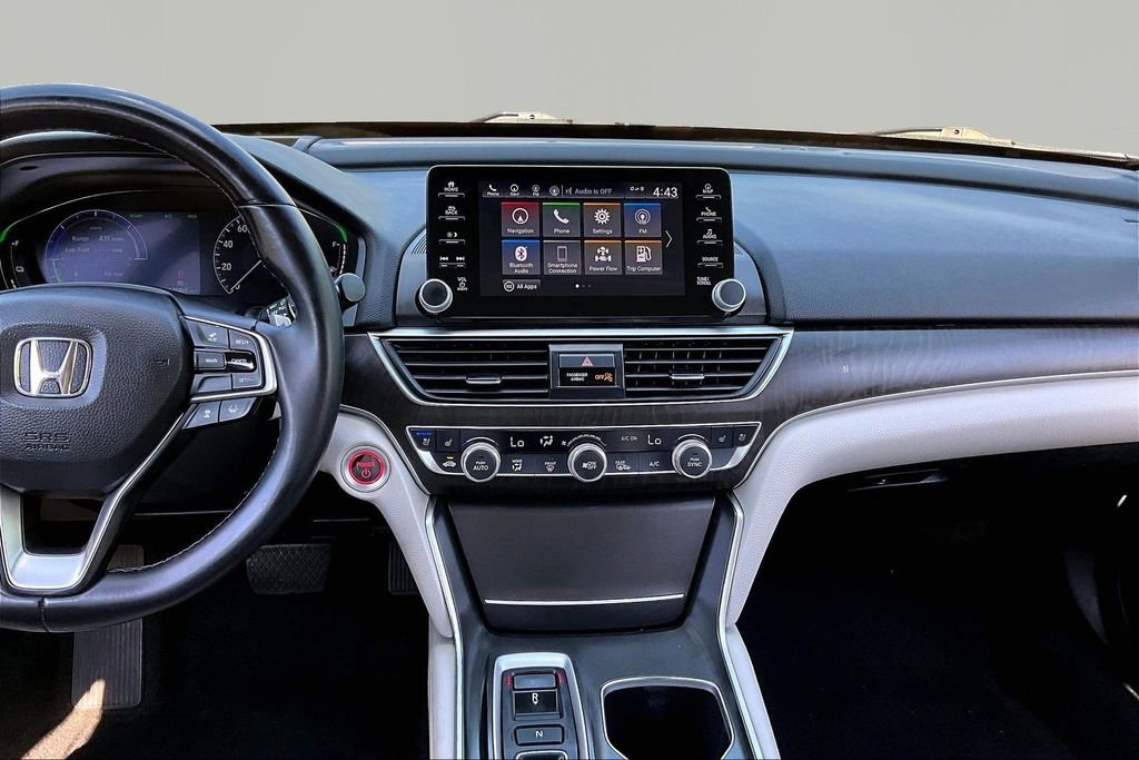 Used 2018 Honda Accord Touring image 10