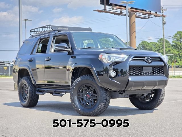 Used 2021 Toyota 4Runner Venture w/ Moonroof Package AWD/4WD image 22
