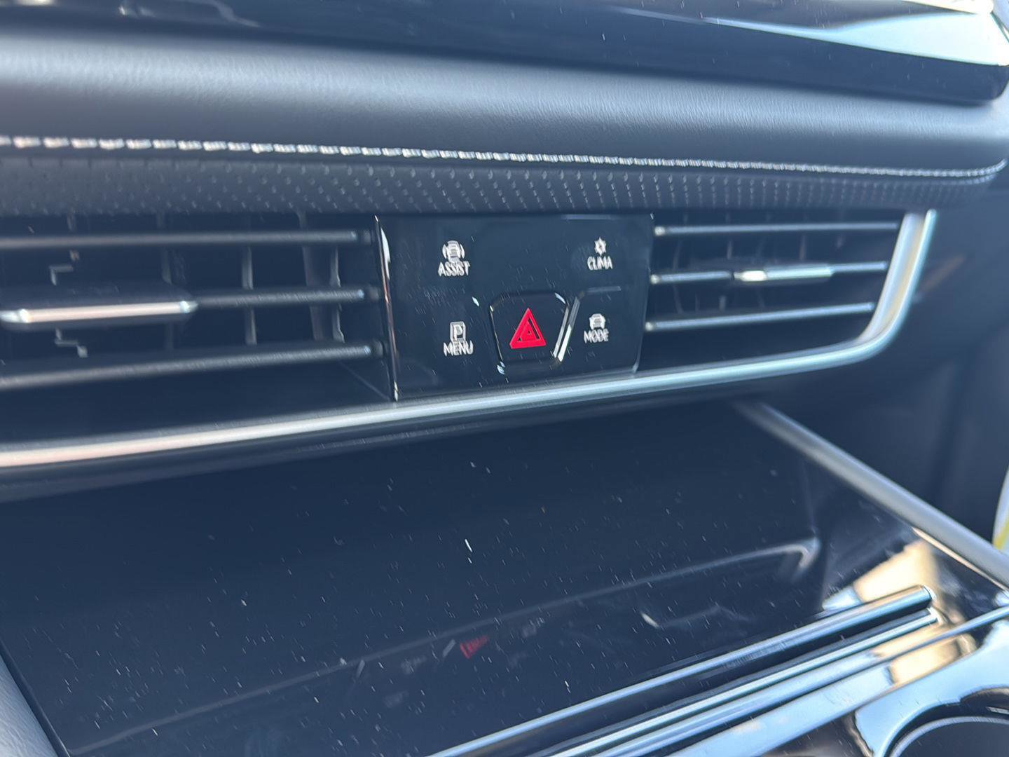 New 2026 Volkswagen Atlas SE image 20