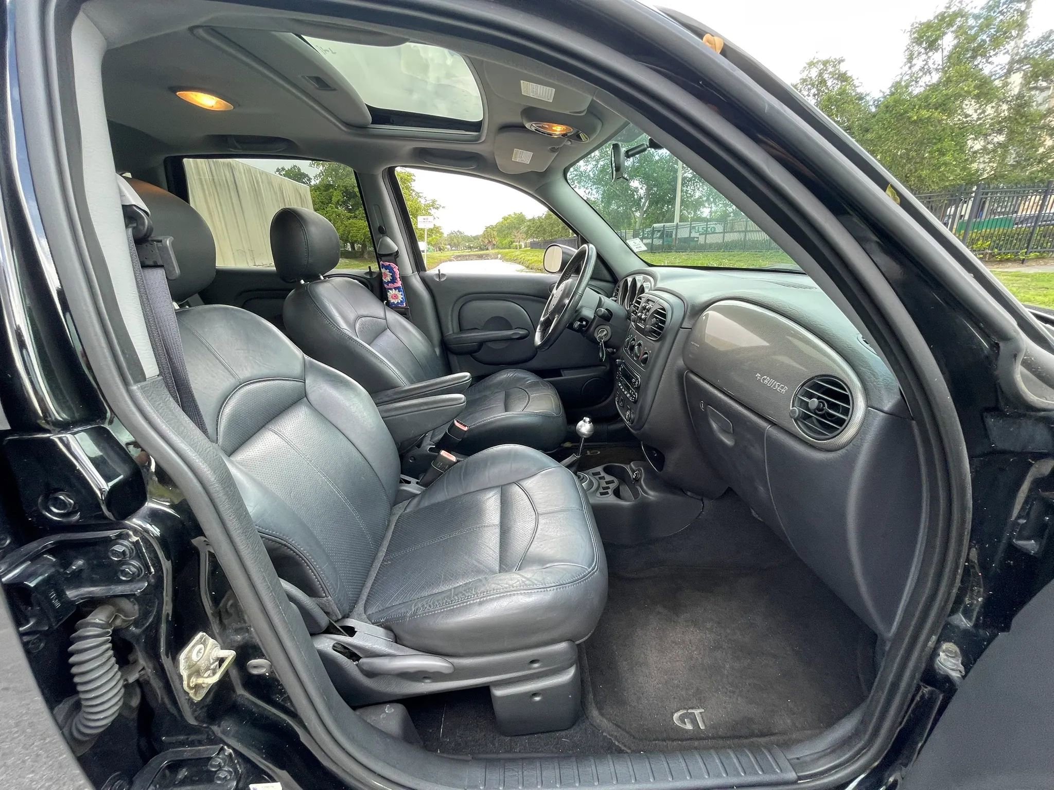 Used 2003 Chrysler PT Cruiser GT image 22