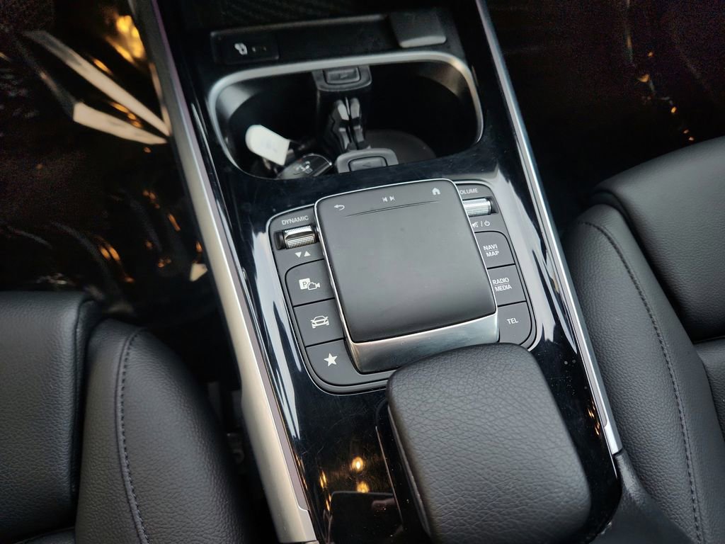 Used 2023 Mercedes-Benz EQB 300 4MATIC w/ Driver Assistance Package image 13