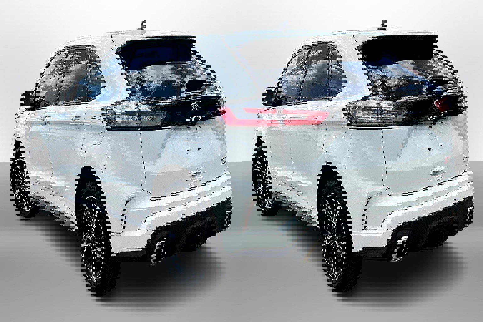 Used 2023 Ford Edge ST AWD/4WD image 10