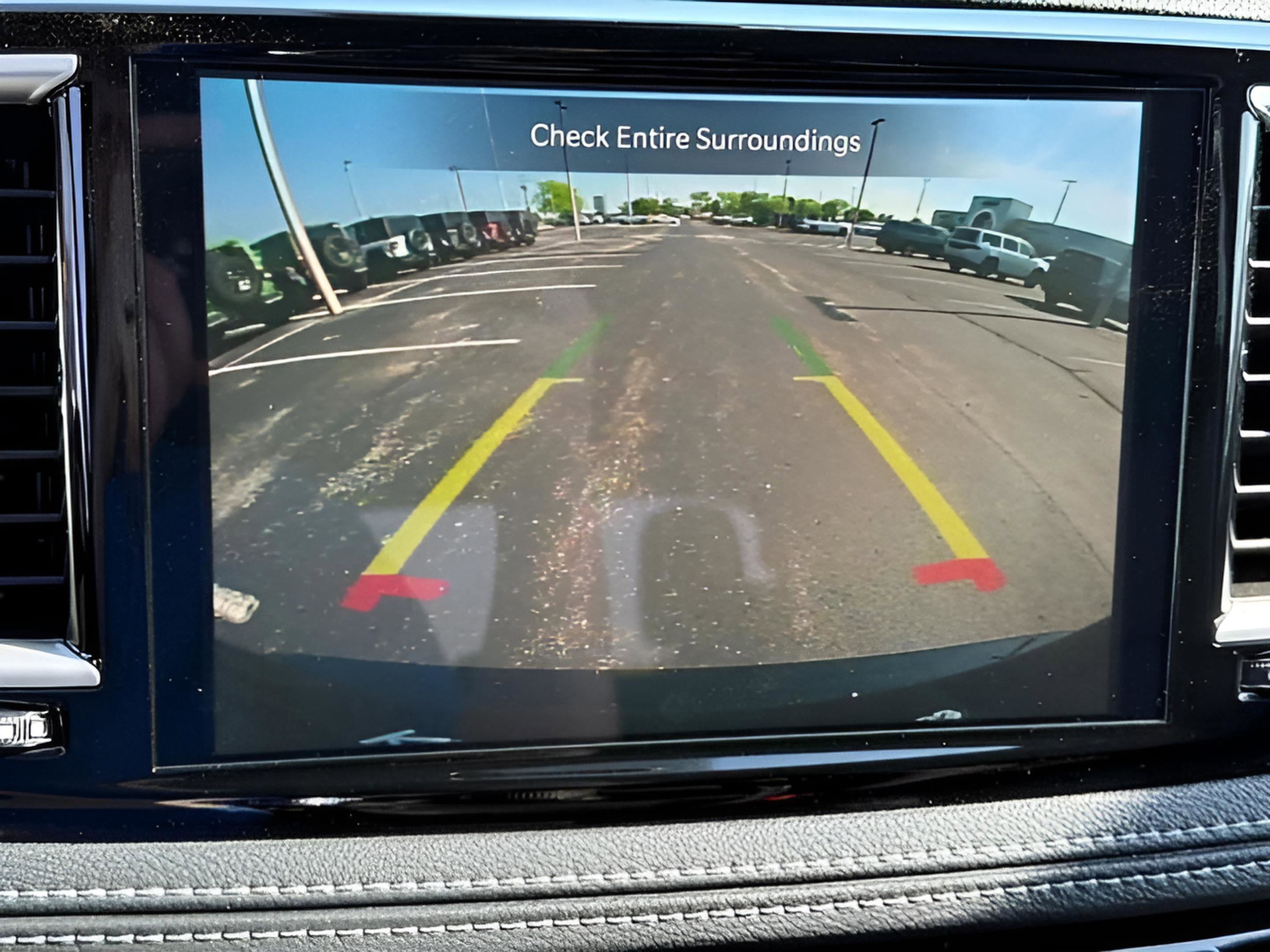 New 2027 Chrysler Pacifica Select FWD image 24