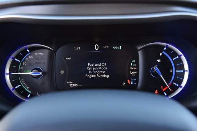 Used 2024 Chrysler Pacifica Select image 13