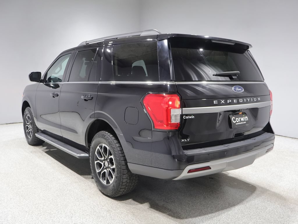 Used 2023 Ford Expedition XLT AWD/4WD image 6