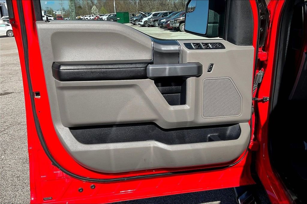 Used 2017 Ford F150 XLT w/ Equipment Group 301A Mid image 18